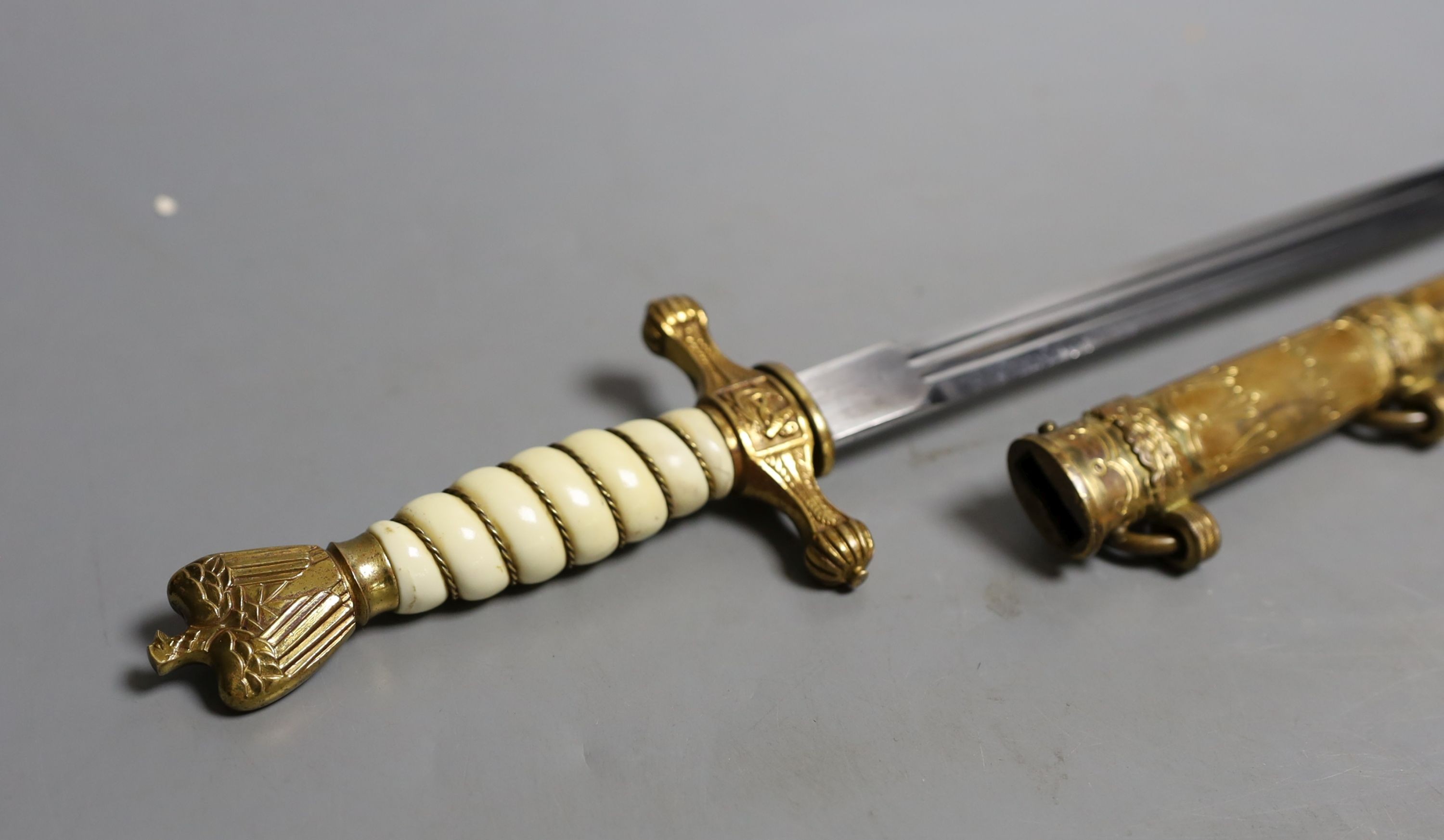 An original WWII German Luftwaffe officer's dagger, 2nd pattern, no maker, 42 cms long.